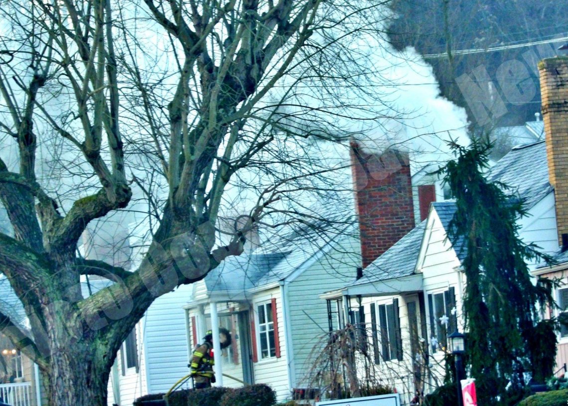Portsmouth, Ohio fire department responding to Sunrise Ave