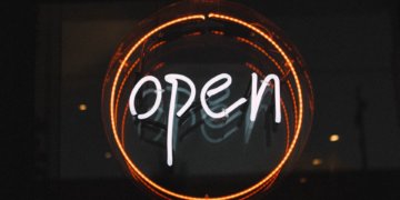 Diner open