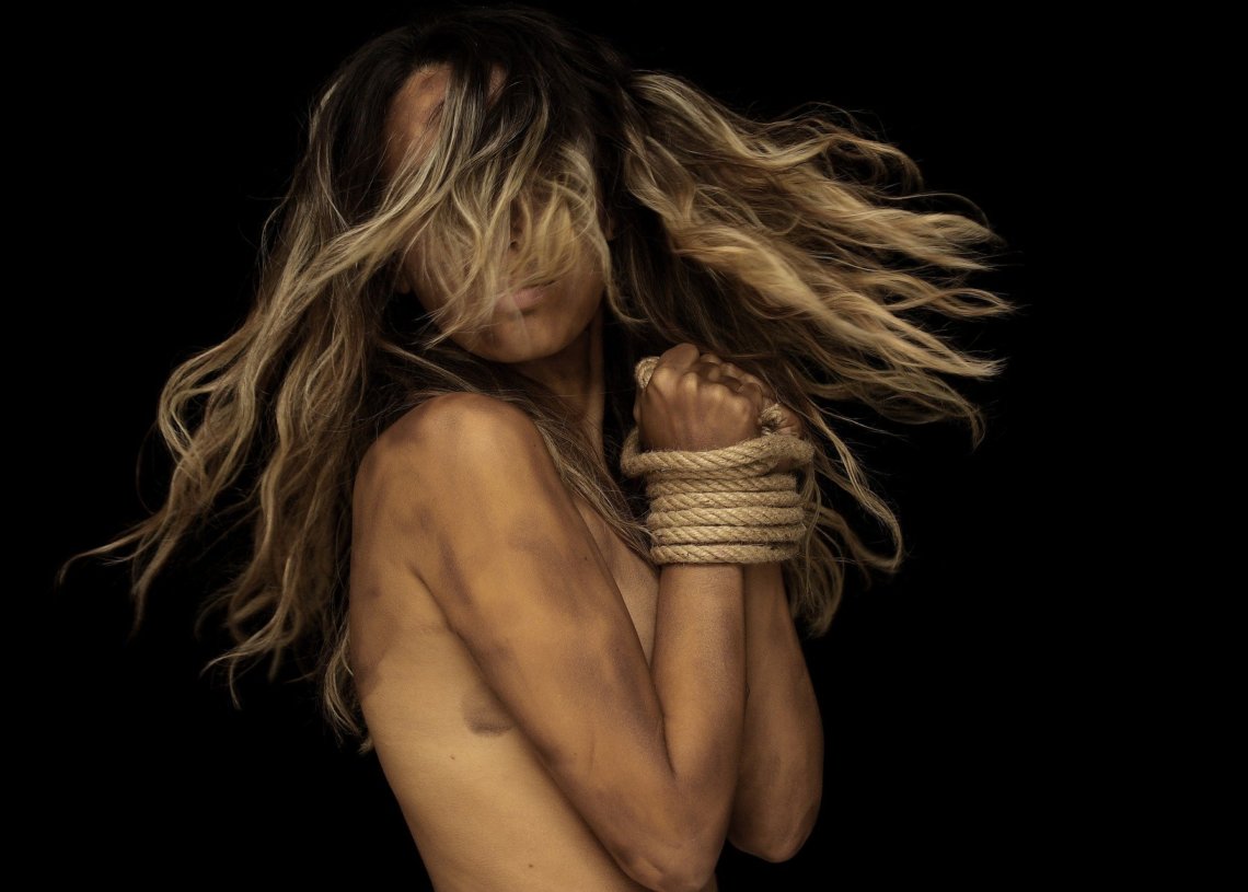 Facebook: The Dark Side of Blue