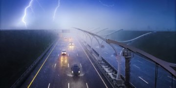 3 Trucking Tips for Driving in a Thunderstorm