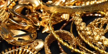How To Prevent Scratches on Your Gold Jewelry