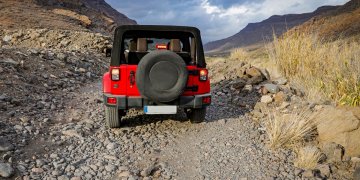 What Every Jeep Owner Needs for Cold Weather