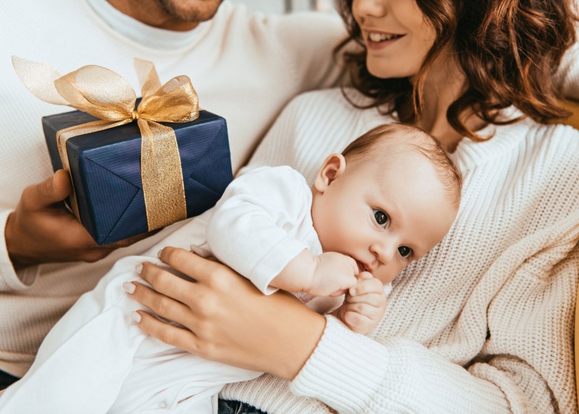 The Best Gift Ideas To Give to New Parents