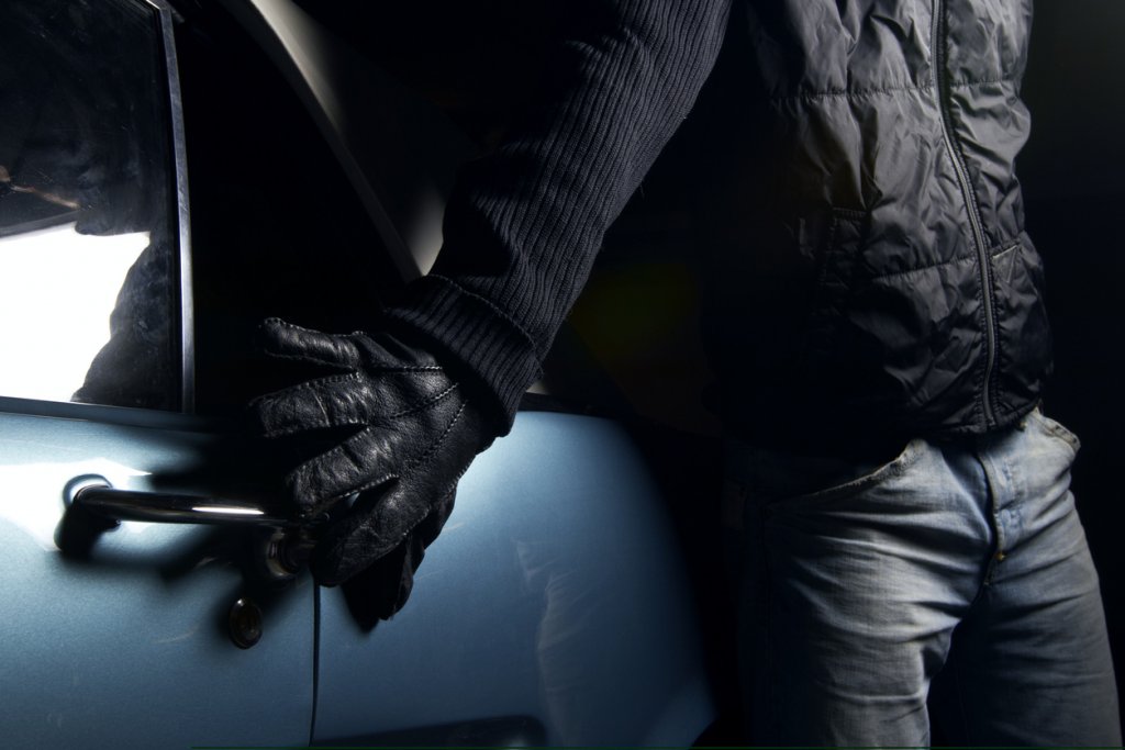 2 Cars Stolen in 2 Hours