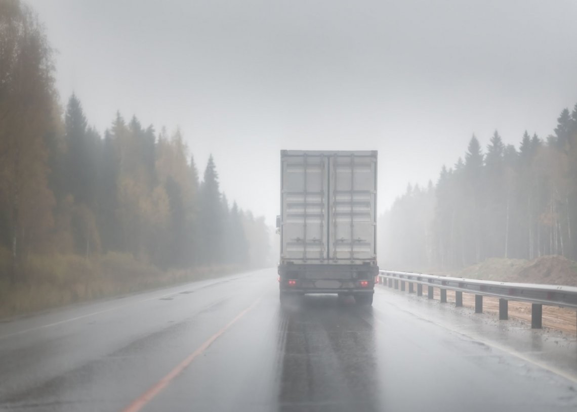 Safety Tips for Semitruck Drivers in Rough Weather