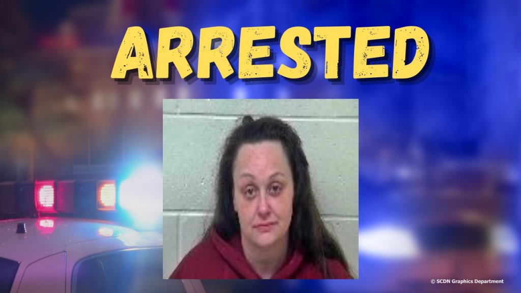Woman Assaults Boyfriend For Being Lazy