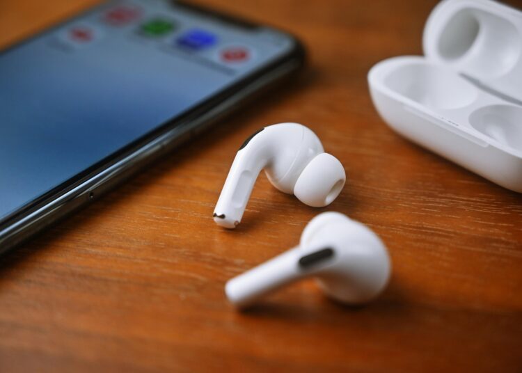 AirPods