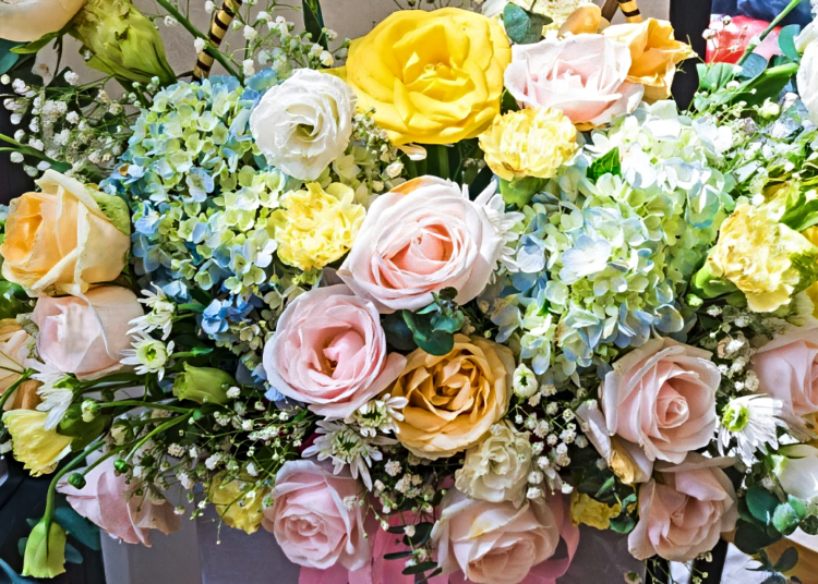 sending flowers to Japan