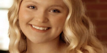  Maddison Olivia Leightenheimer