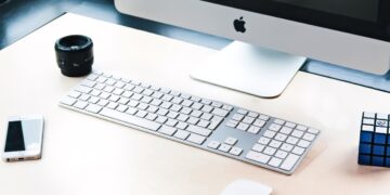 macOS