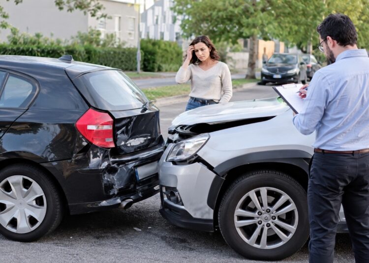 sue rear-end collision St. Louis